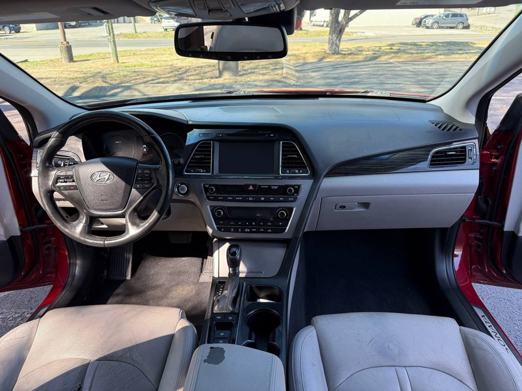 2016 Hyundai Sonata Image 25