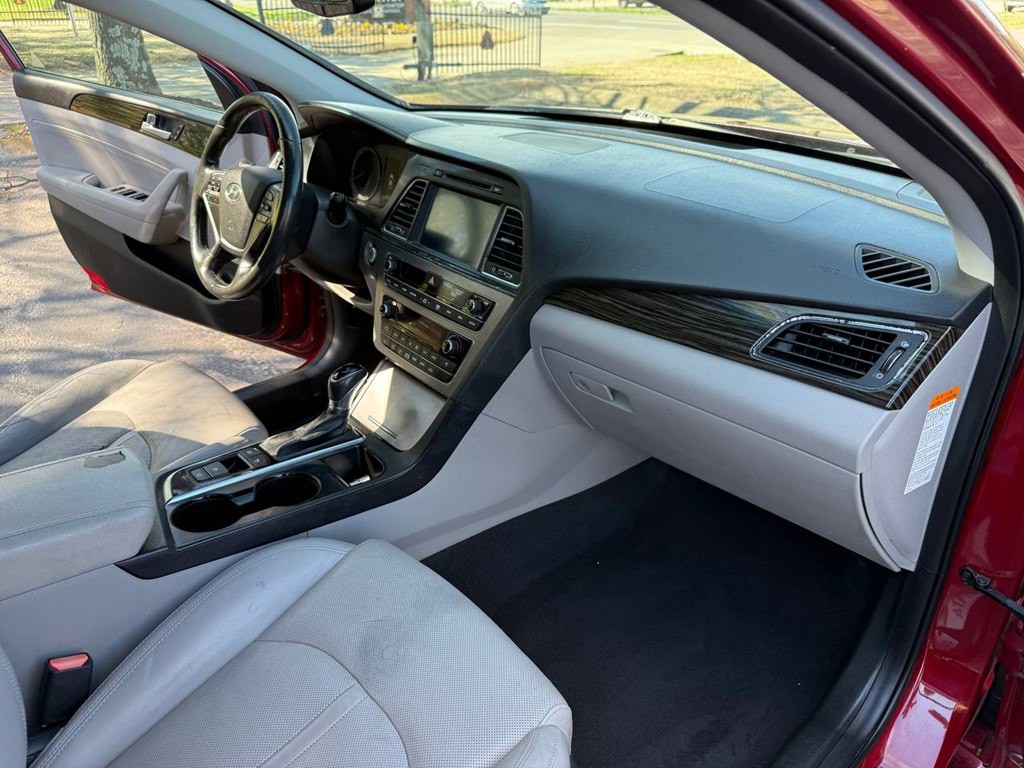 2016 Hyundai Sonata Image 26