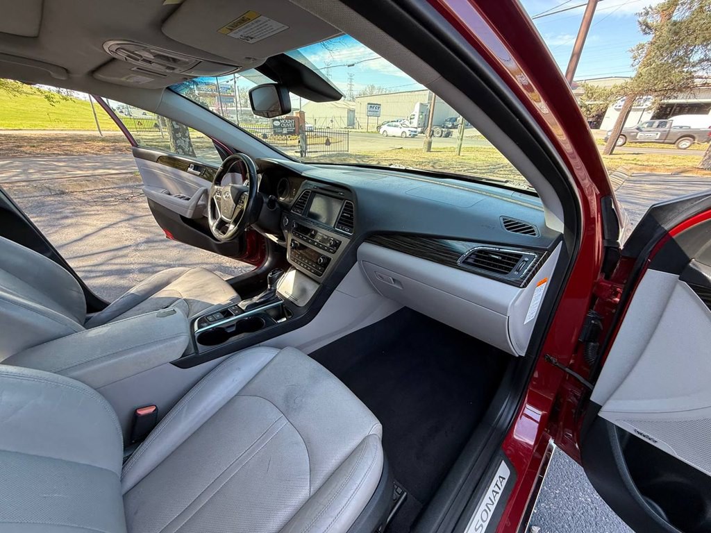 2016 Hyundai Sonata Image 27