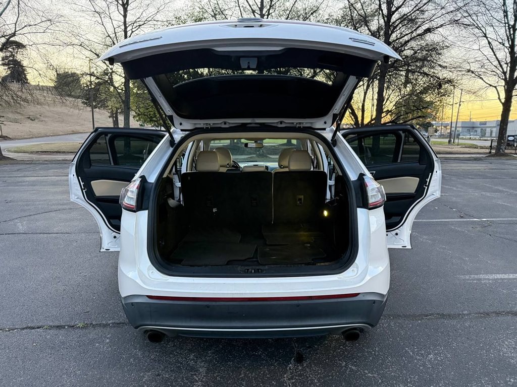 2016 Ford Edge Image 11