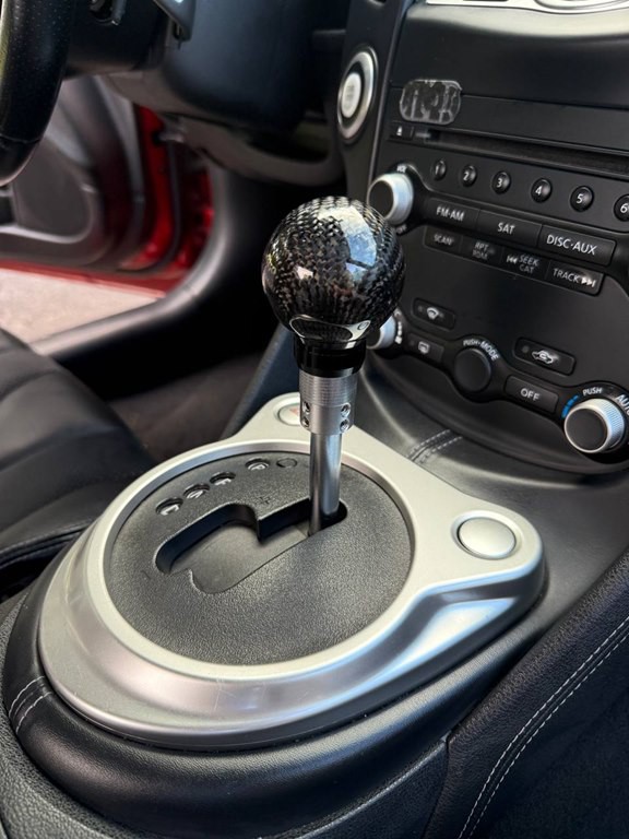 2014 Nissan 370Z Image 26