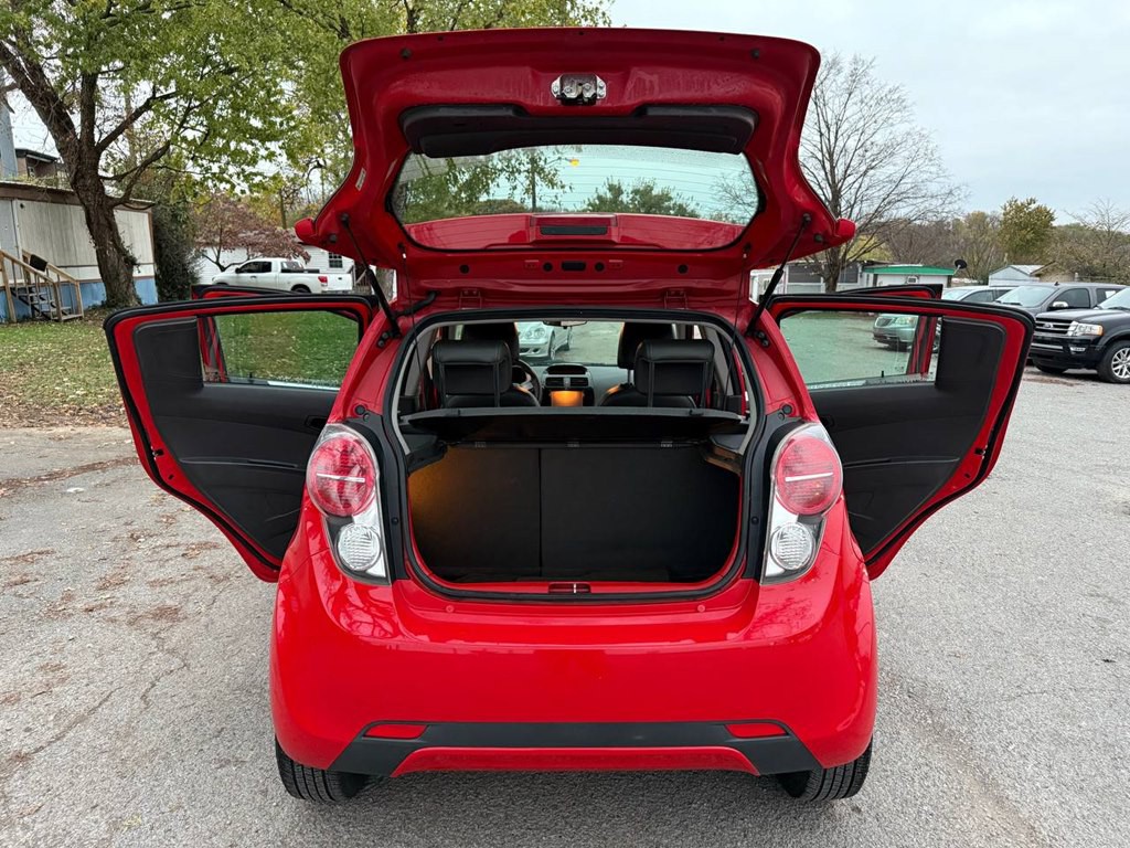 2015 Chevrolet Spark Image 11