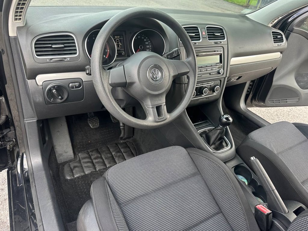 2012 Volkswagen Golf Image 13