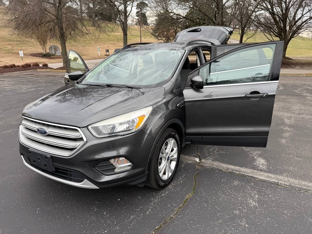 2018 Ford Escape Image 9