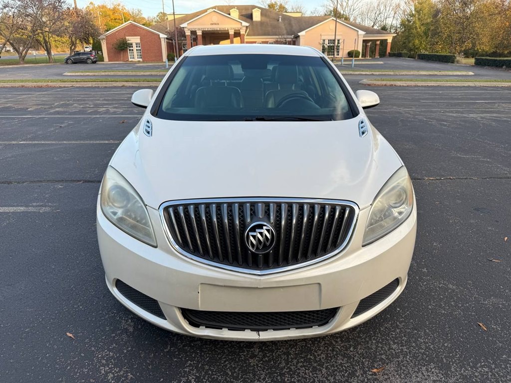2015 Buick Verano Image 2