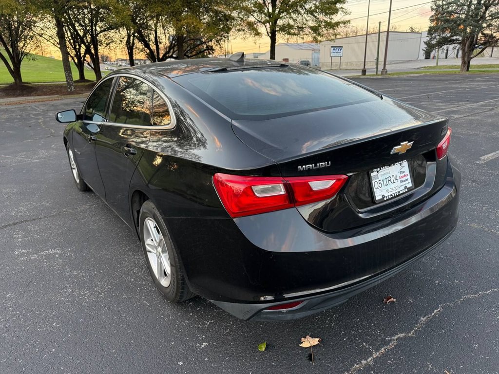 2019 Chevrolet Malibu Image 8