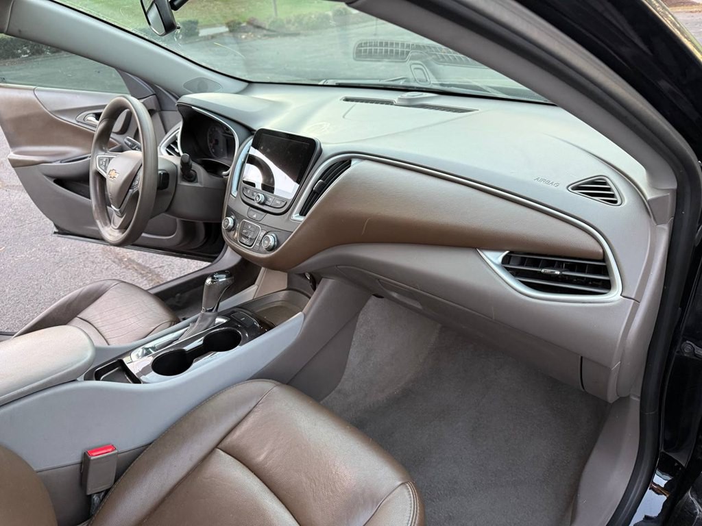 2019 Chevrolet Malibu Image 28