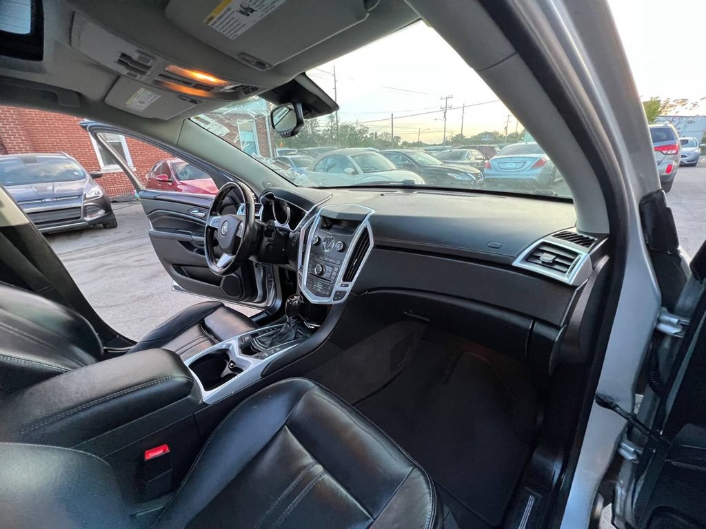 2012 Cadillac SRX Image 22