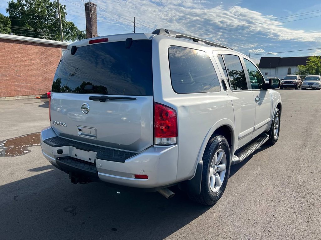 2012 Nissan Armada Image 5