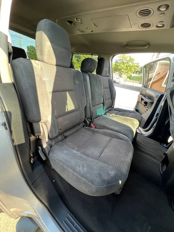 2012 Nissan Armada Image 16