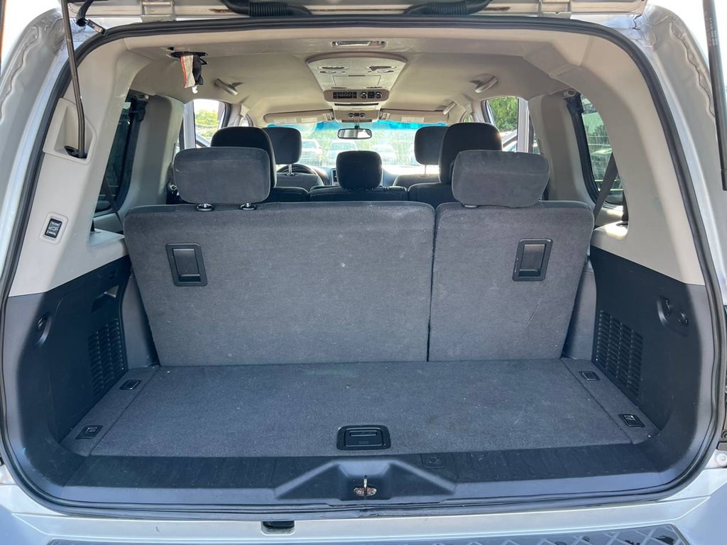2012 Nissan Armada Image 28