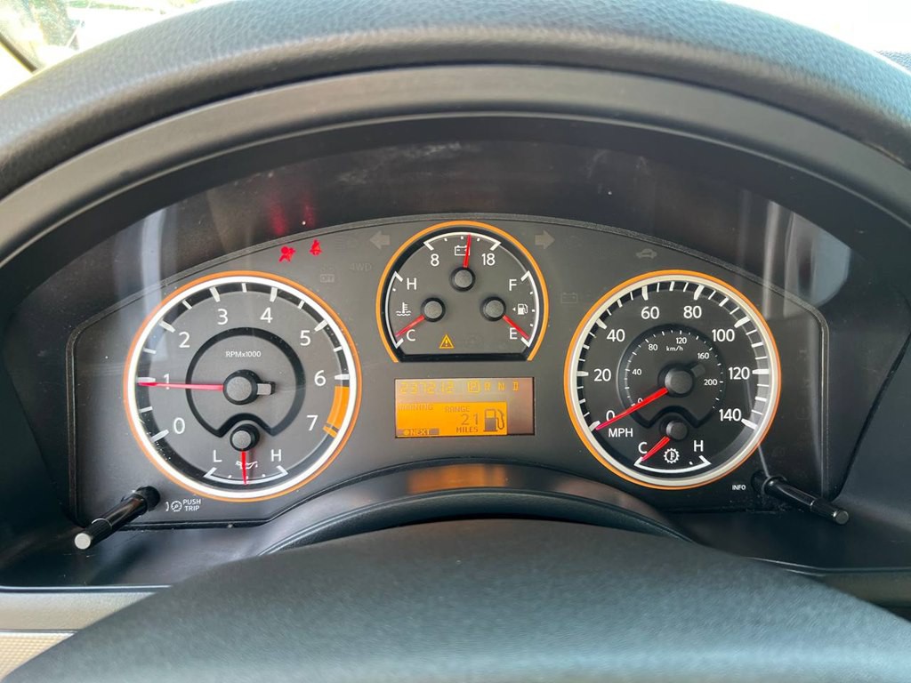 2012 Nissan Armada Image 34