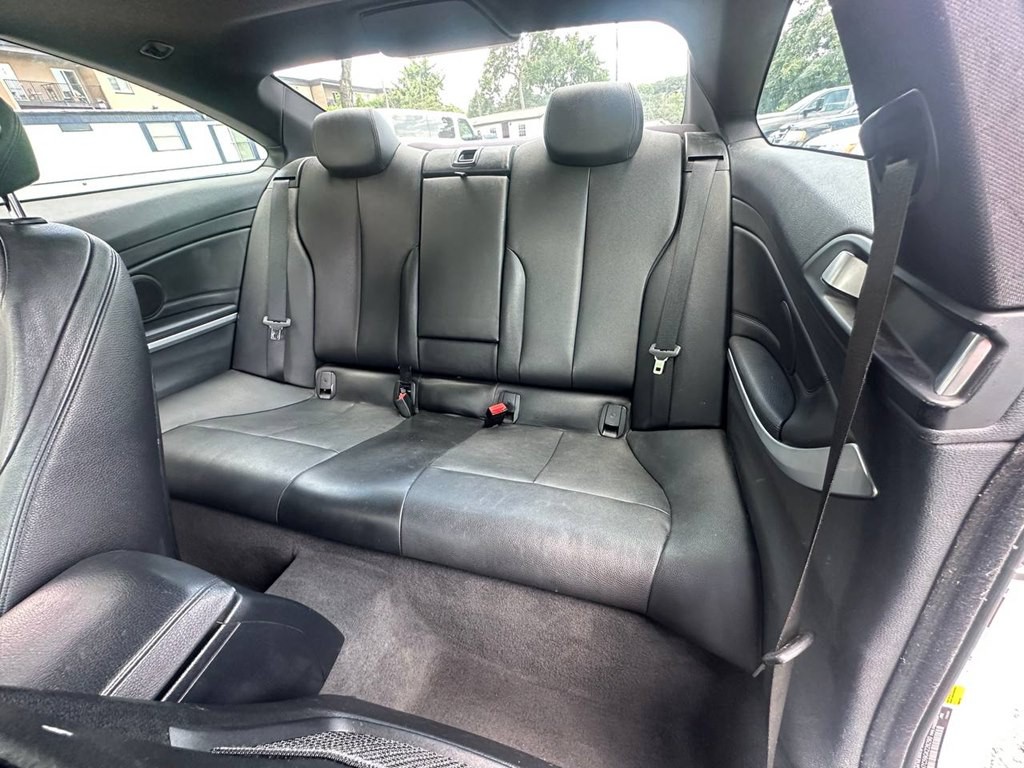 2016 BMW 4 Series Image 16