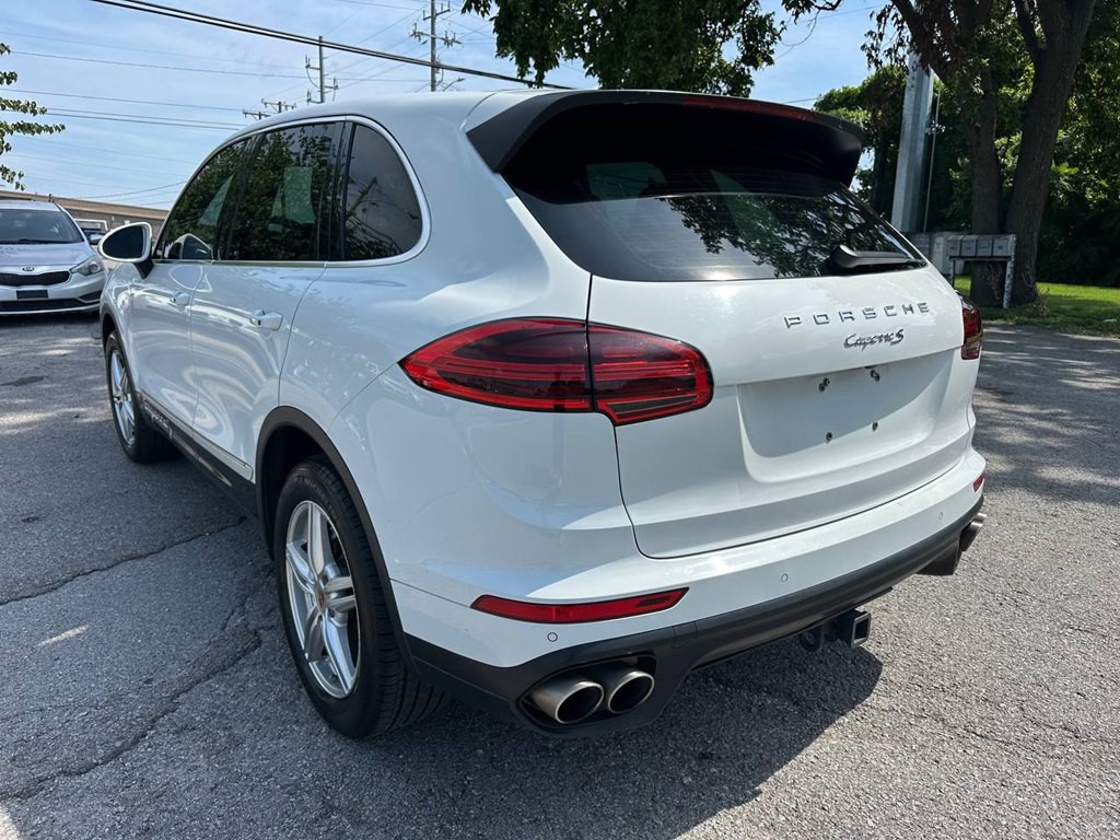 2017 Porsche Cayenne Image 5