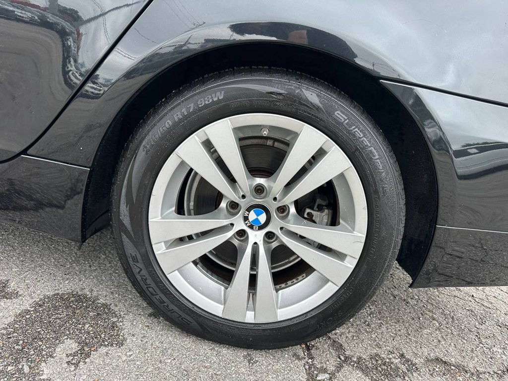 2010 BMW 5 Series Image 28