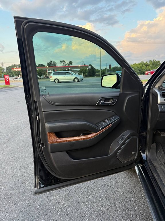 2018 Chevrolet Tahoe Image 17