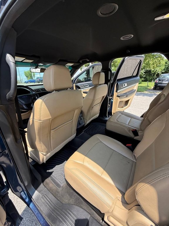 2016 Ford Explorer Image 21