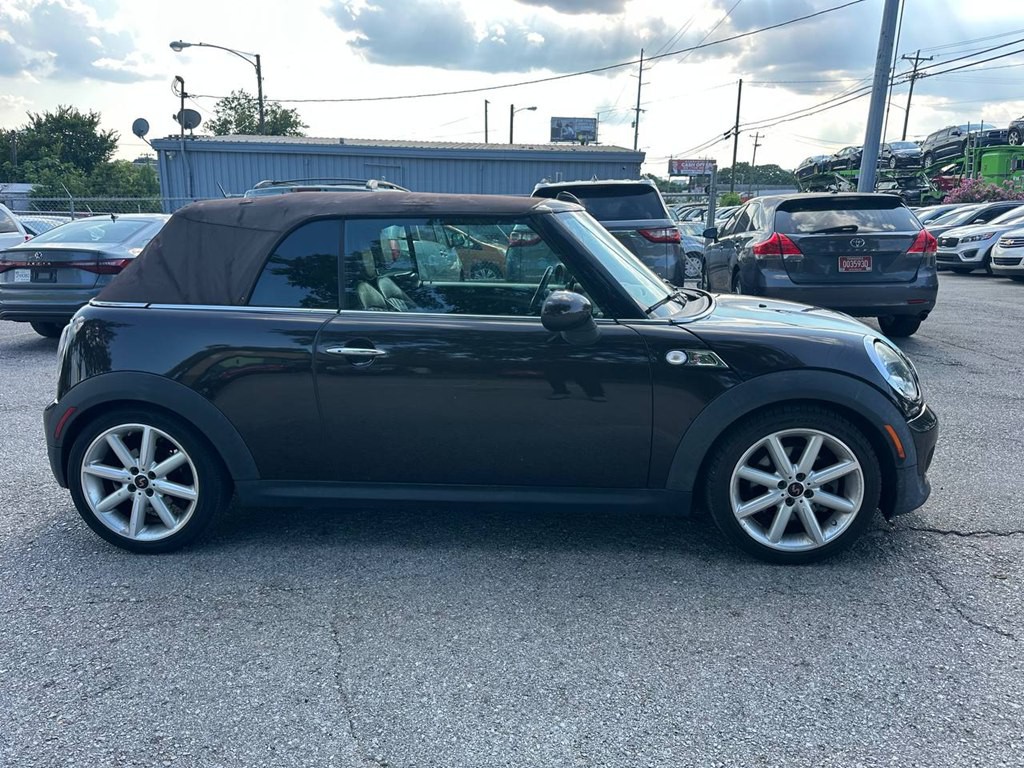 2013 MINI Cooper Image 3