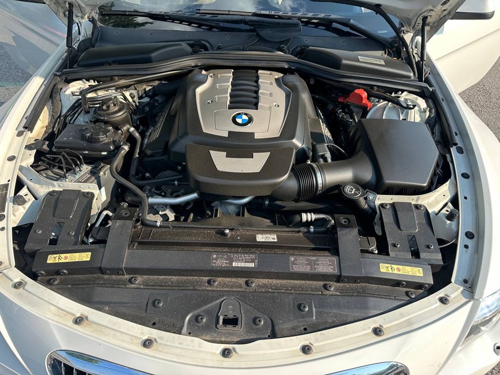 2010 BMW 6 Series Image 10