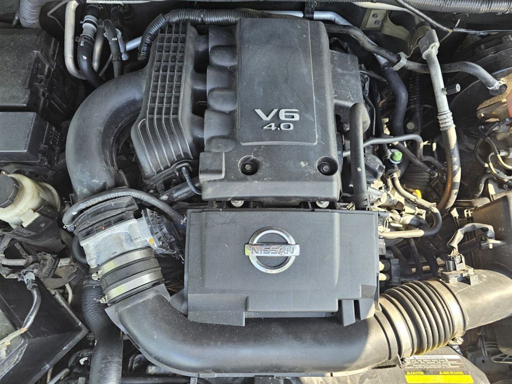 2013 Nissan Frontier Image 11