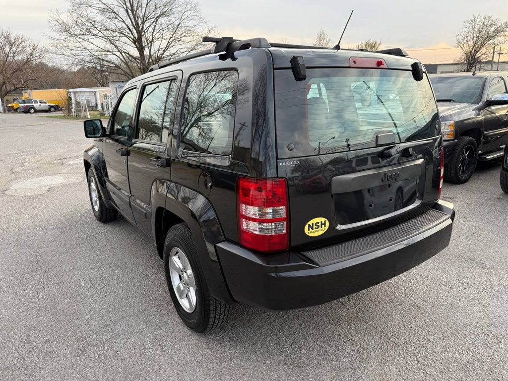 2012 Jeep Liberty Image 7