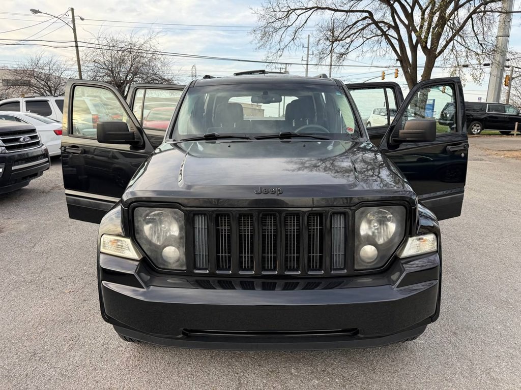 2012 Jeep Liberty Image 10