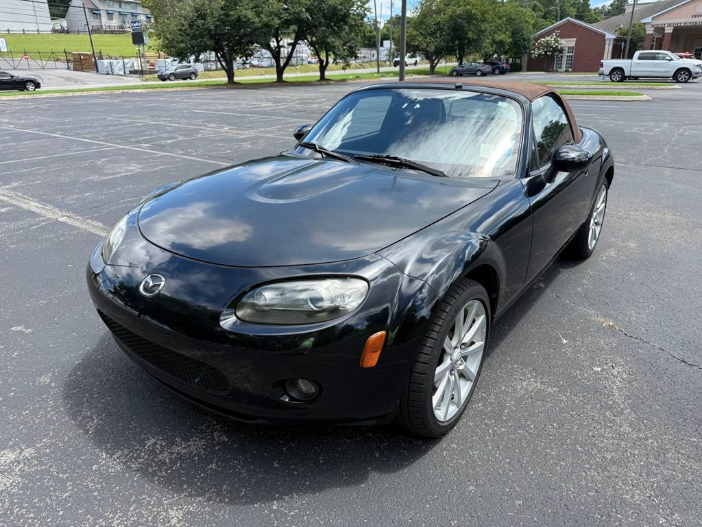 2008 Mazda MX-5 Miata Image 2