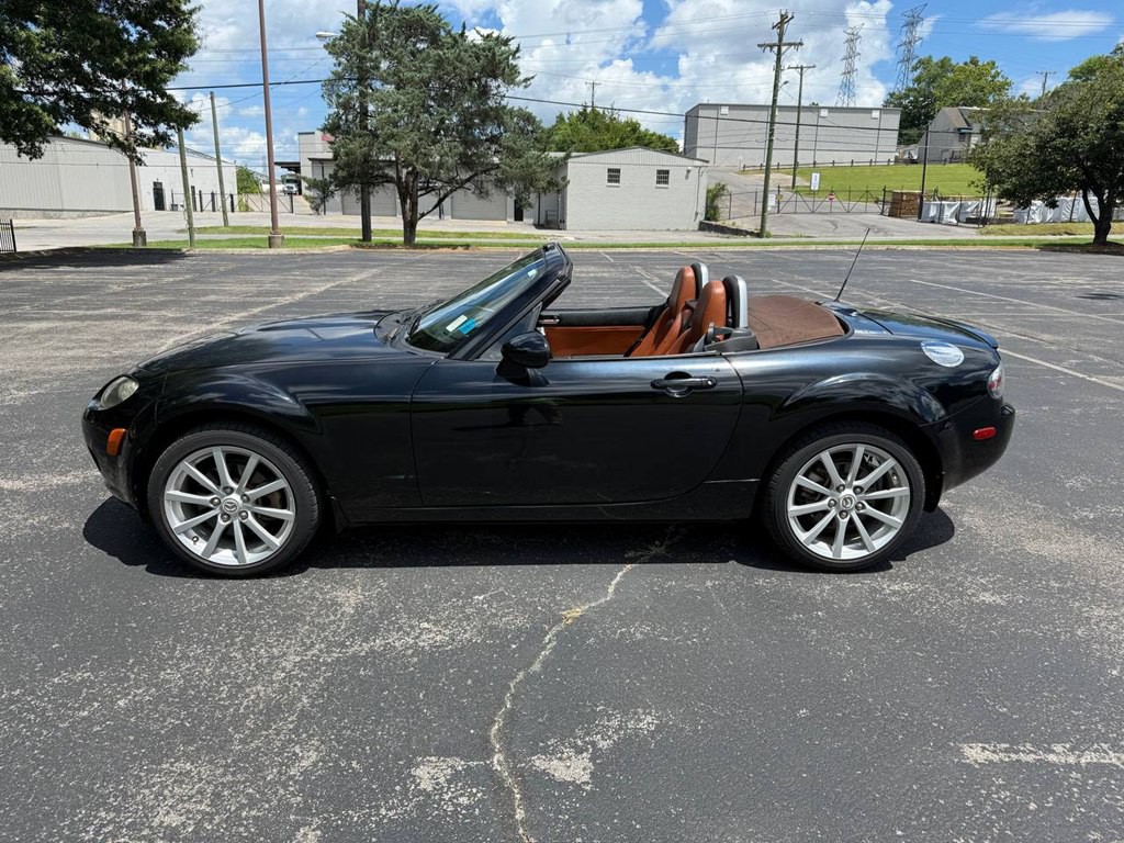 2008 Mazda MX-5 Miata Image 17