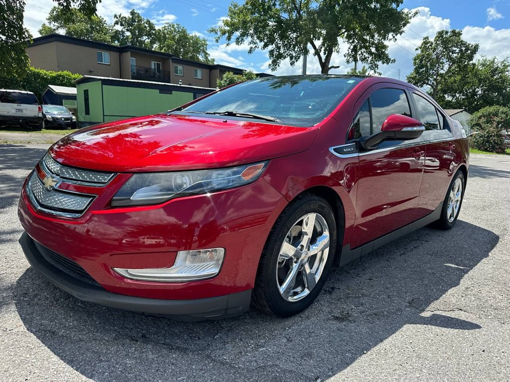 2011 Chevrolet Volt Image 2