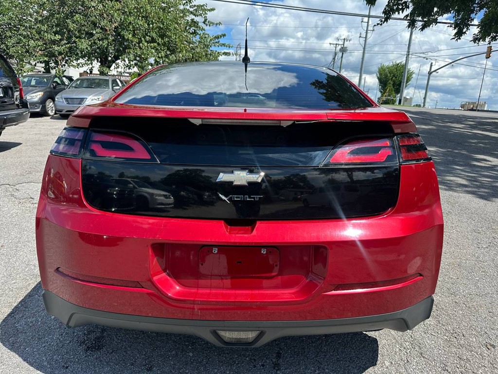 2011 Chevrolet Volt Image 8