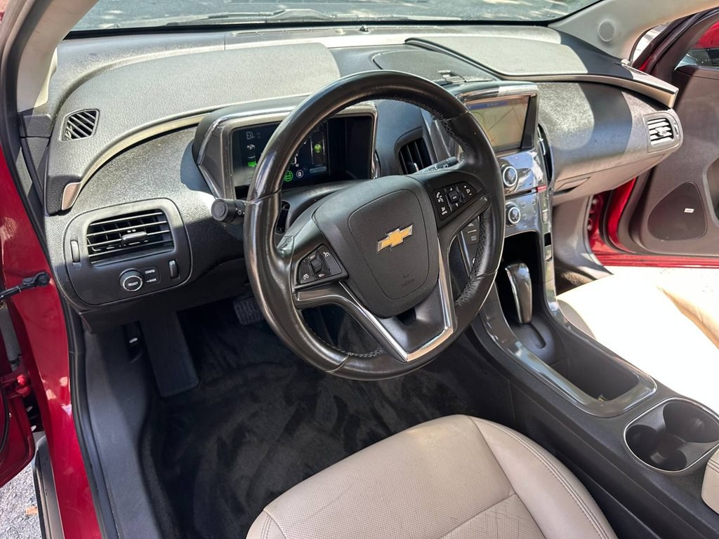 2011 Chevrolet Volt Image 15