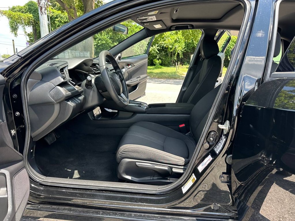 2018 Honda Civic Image 14