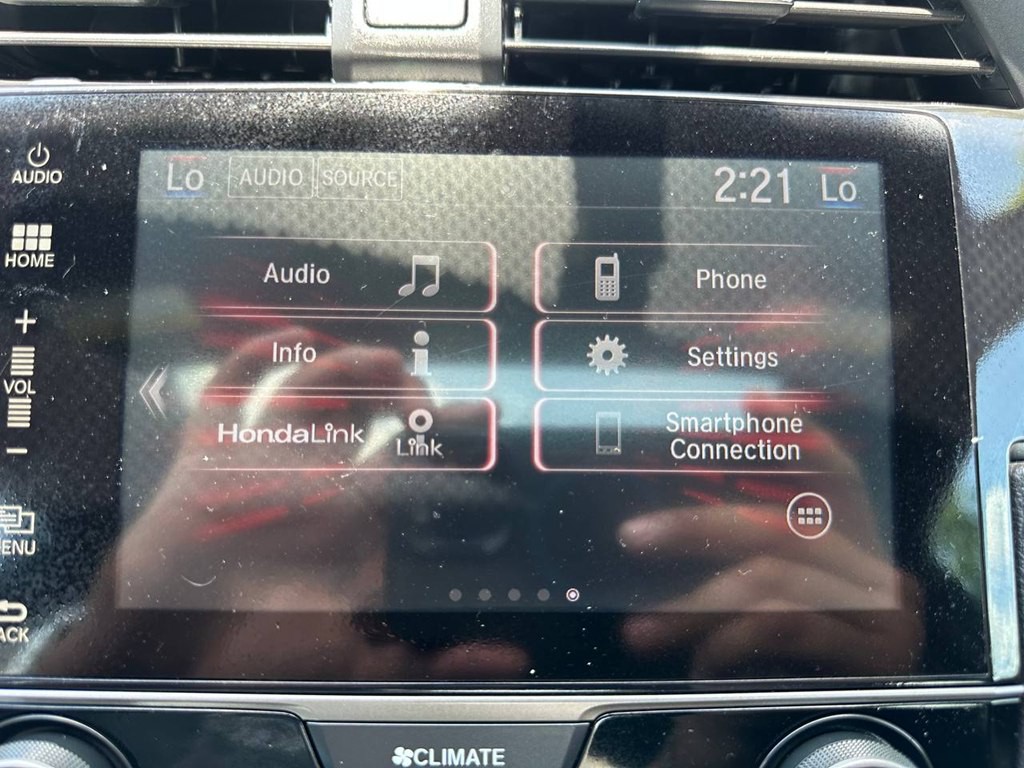 2018 Honda Civic Image 32