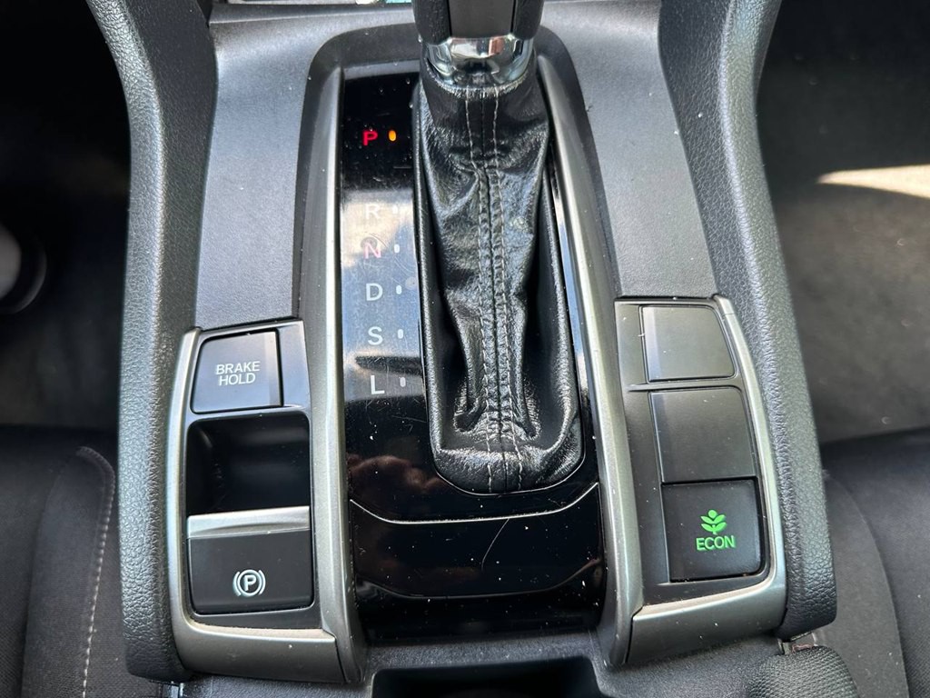 2018 Honda Civic Image 35
