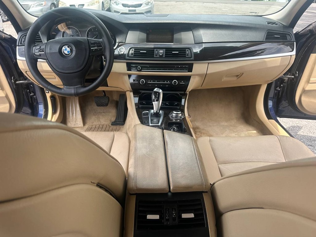 2013 BMW 5 Series Image 21