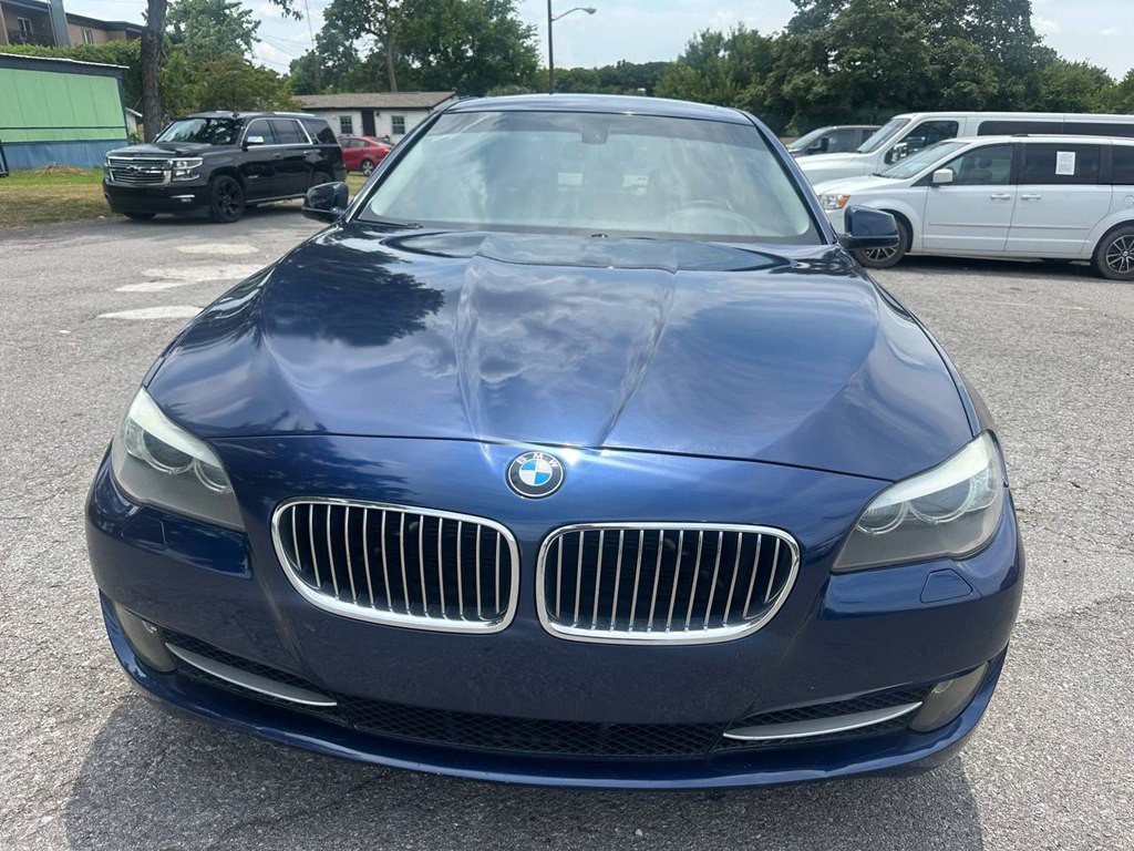 2013 BMW 5 Series Image 38