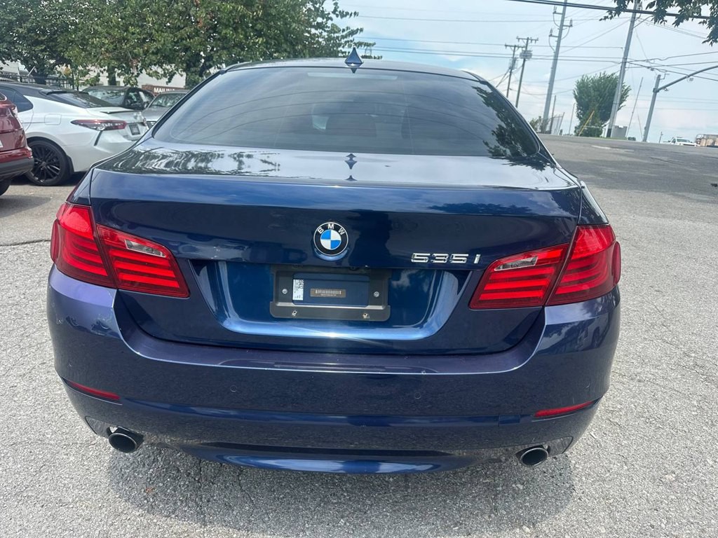 2013 BMW 5 Series Image 41