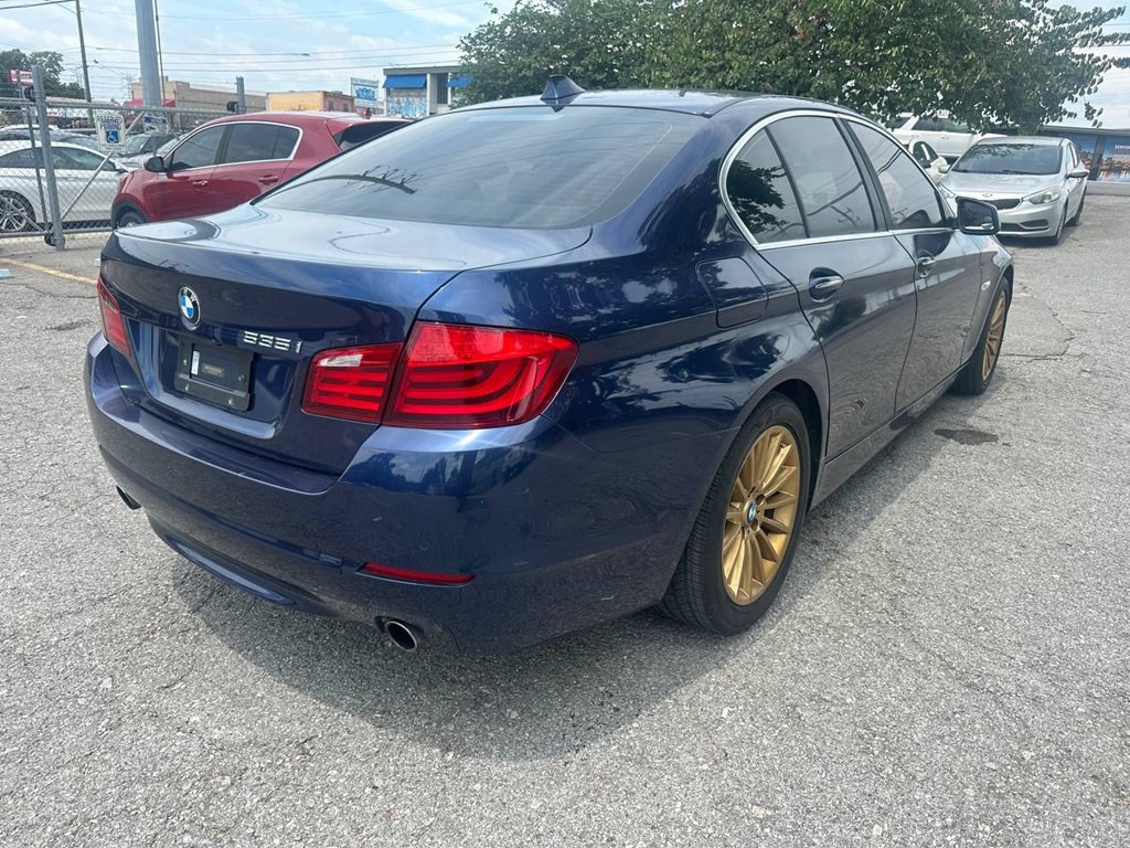 2013 BMW 5 Series Image 42