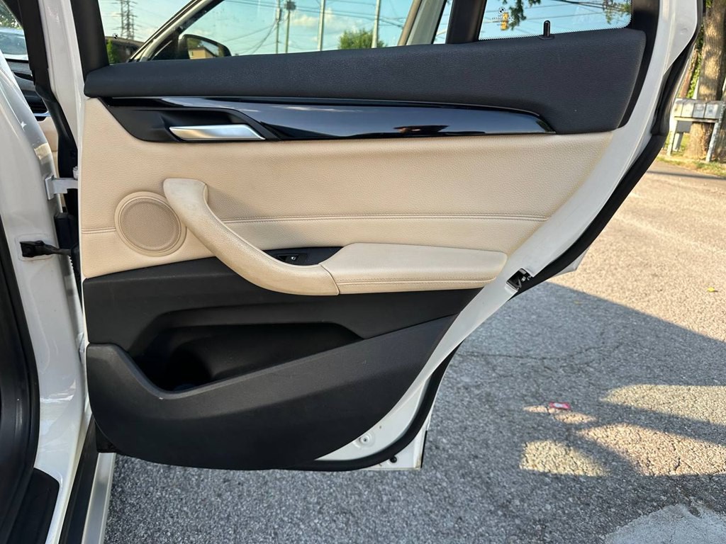 2018 BMW X1 Image 24