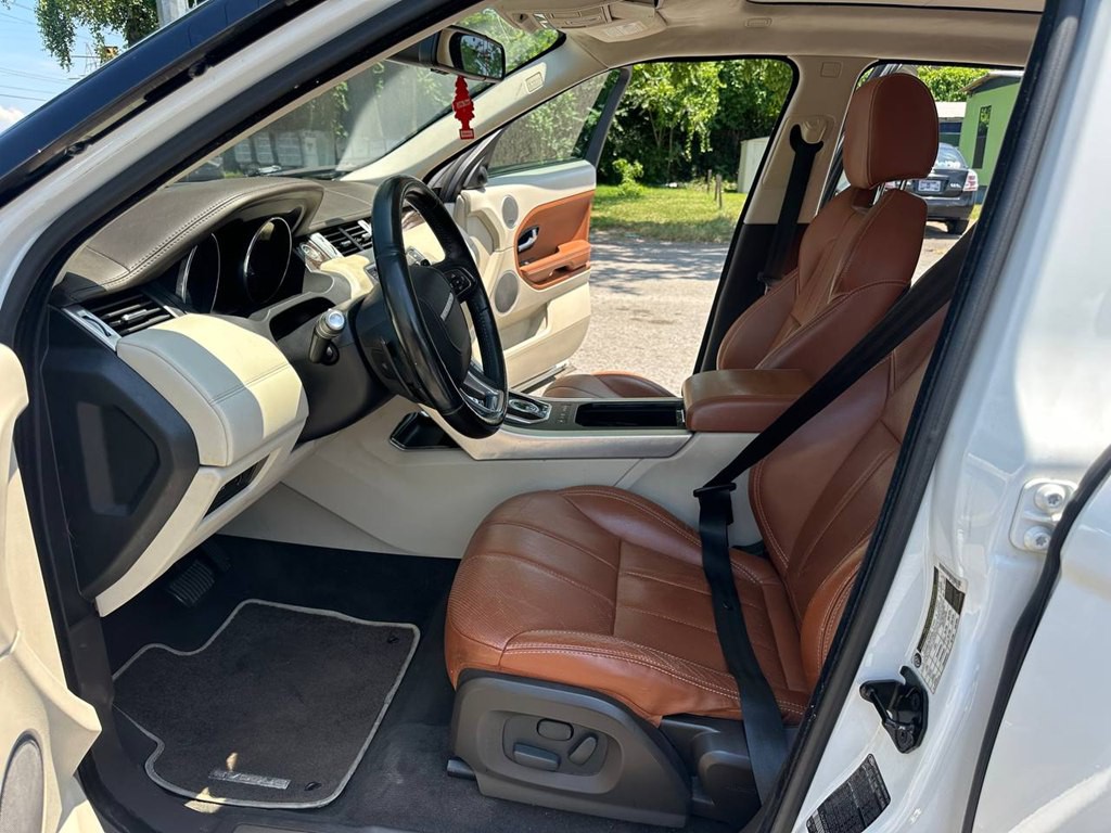 2015 Land Rover Range Rover Evoque Image 15