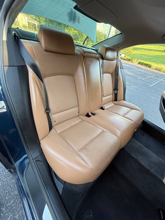 2012 BMW 7 Series Image 22