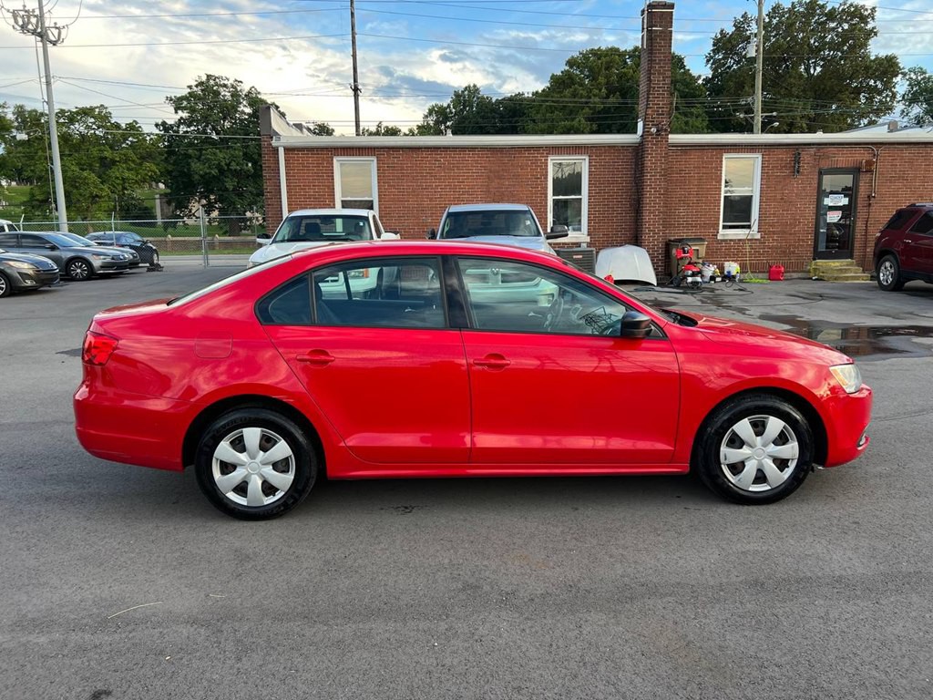 2013 Volkswagen Jetta Image 4
