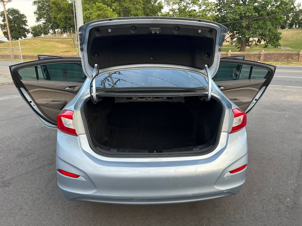 2017 Chevrolet Cruze Image 10