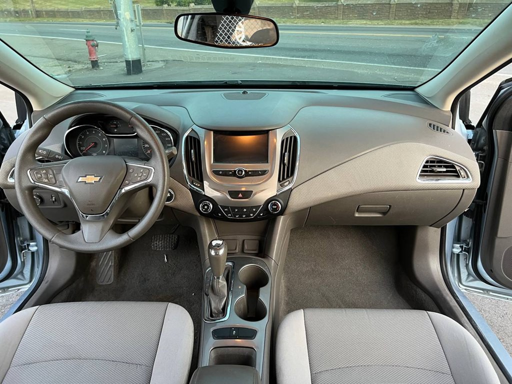 2017 Chevrolet Cruze Image 19