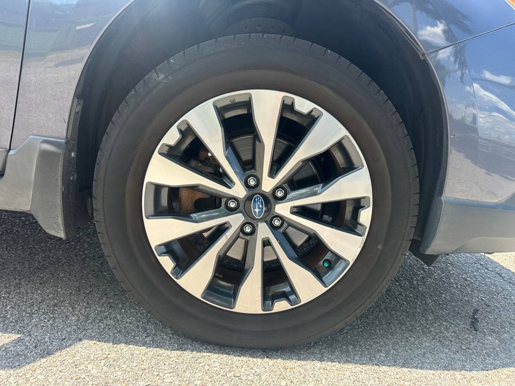2015 Subaru Outback Image 28