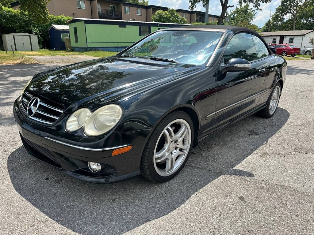 2008 Mercedes-Benz CLK-Class Image 2