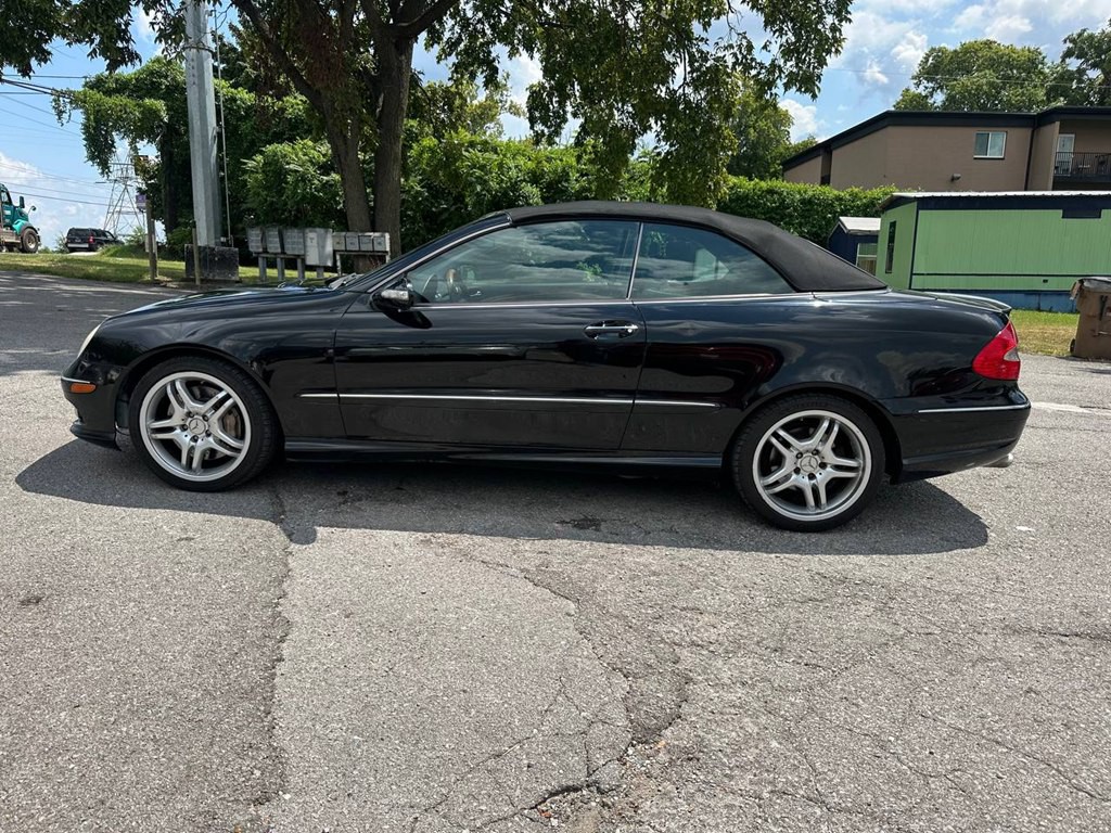 2008 Mercedes-Benz CLK-Class Image 9