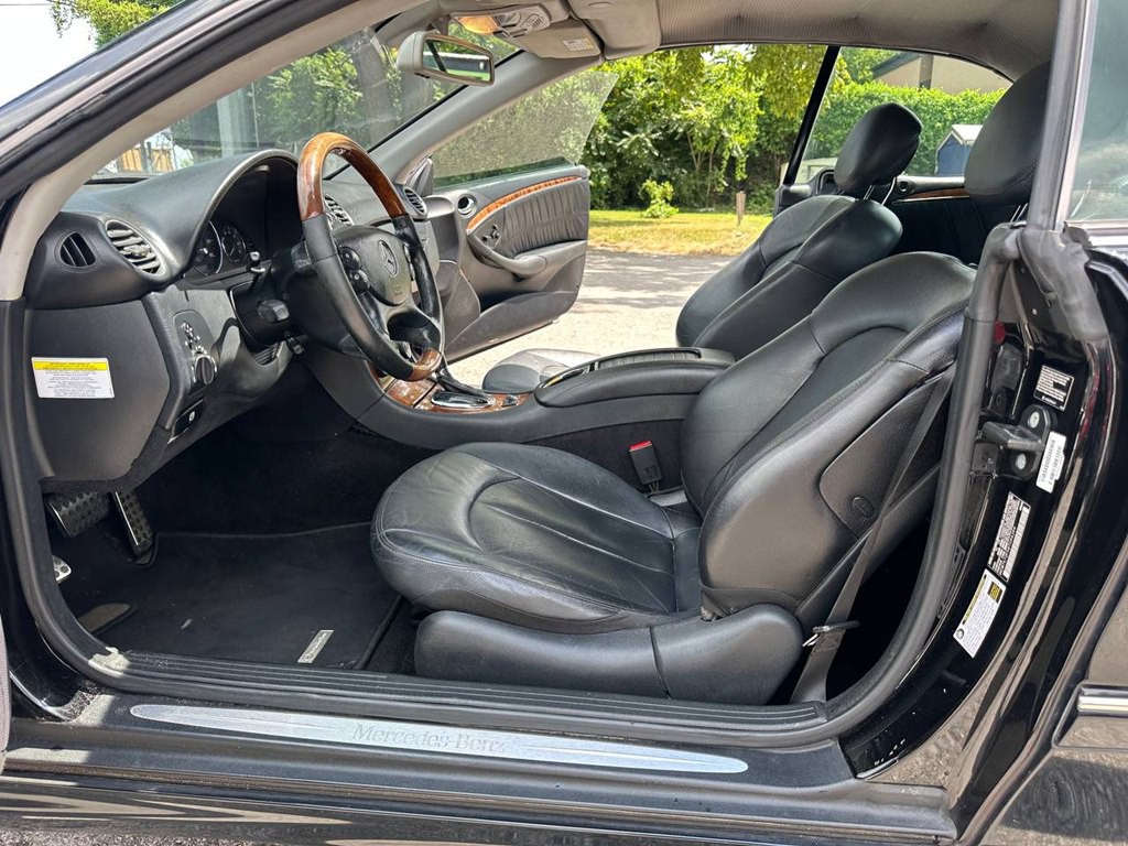 2008 Mercedes-Benz CLK-Class Image 14