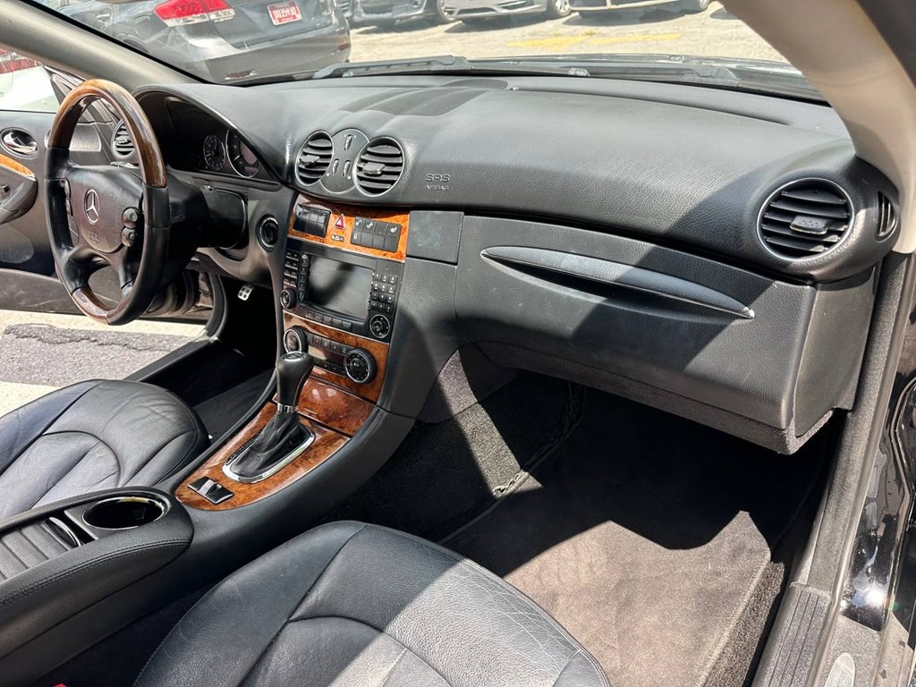 2008 Mercedes-Benz CLK-Class Image 19