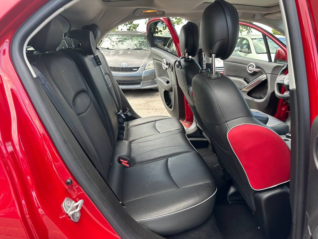 2016 FIAT 500 Image 21